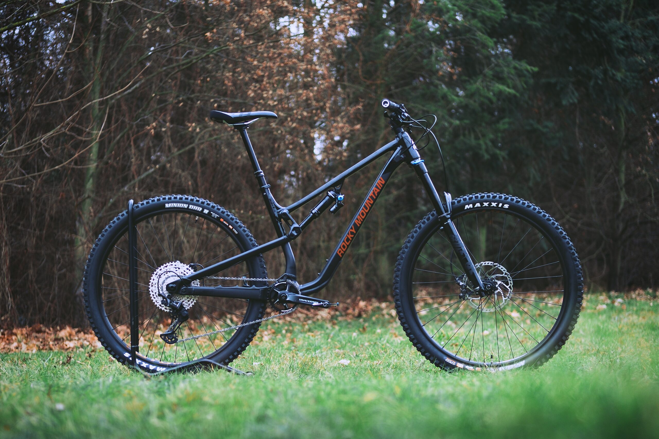Why a 29-inch Mountain Bike is The Best Way To See The World ...
