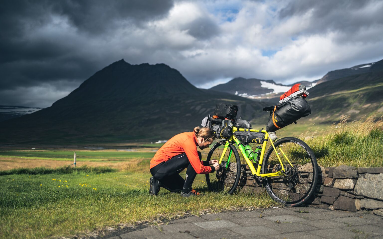 custom mountain bike uk